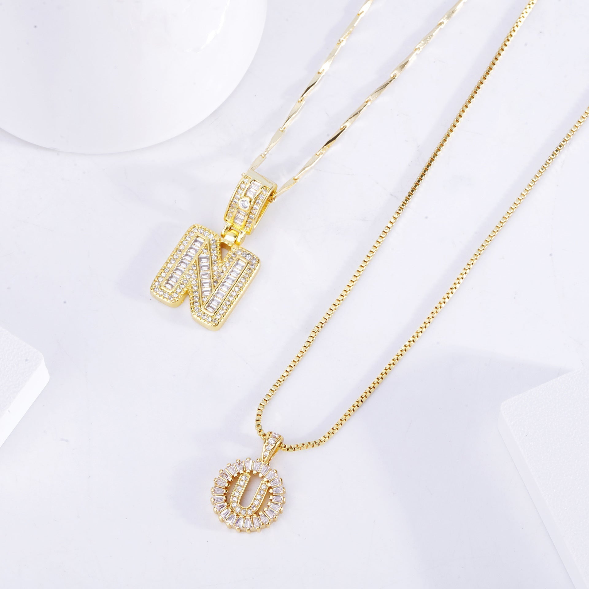 CONJUNTO PAVÉ LETTRE INITIALE COLLAR | ORO