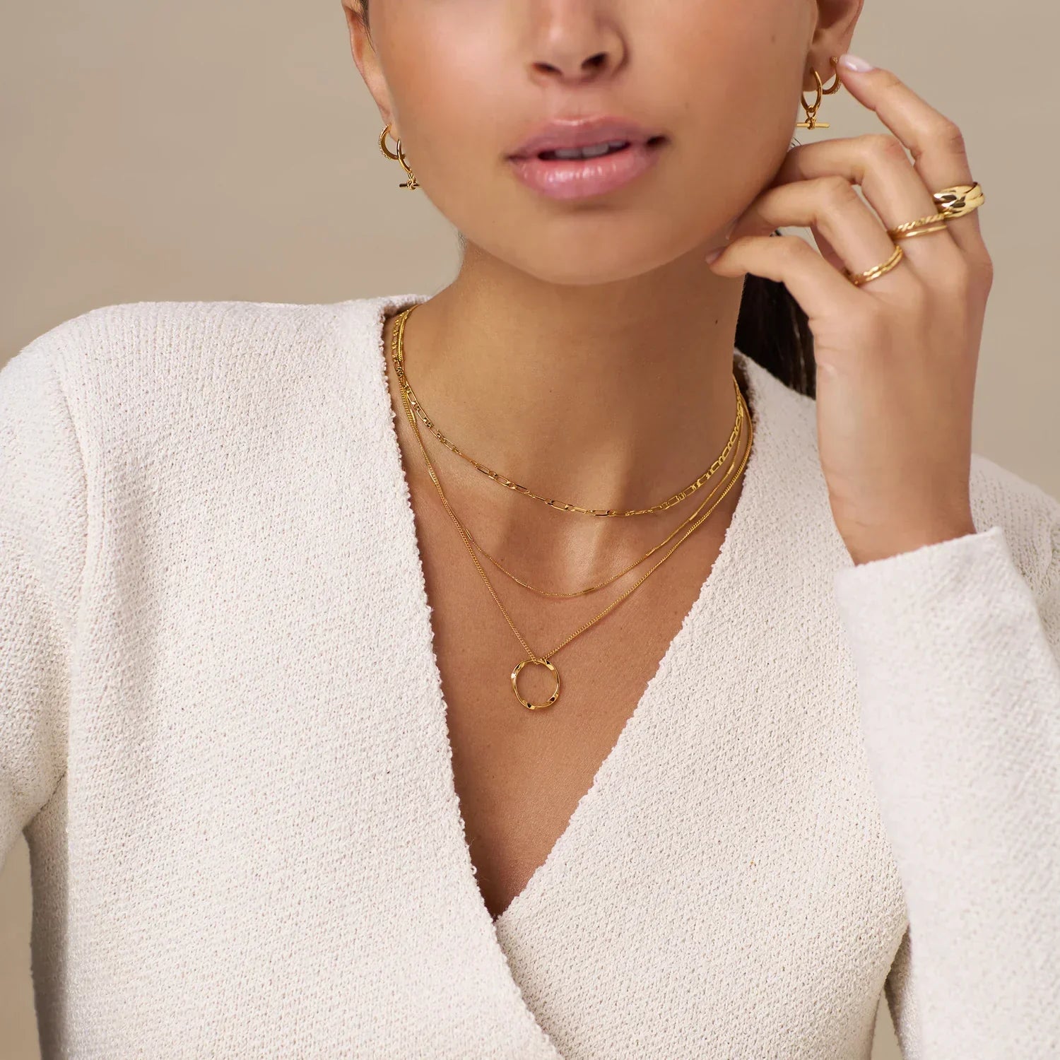 COLLAR OUVERT CÍRCULO TROIS RANG | ORO