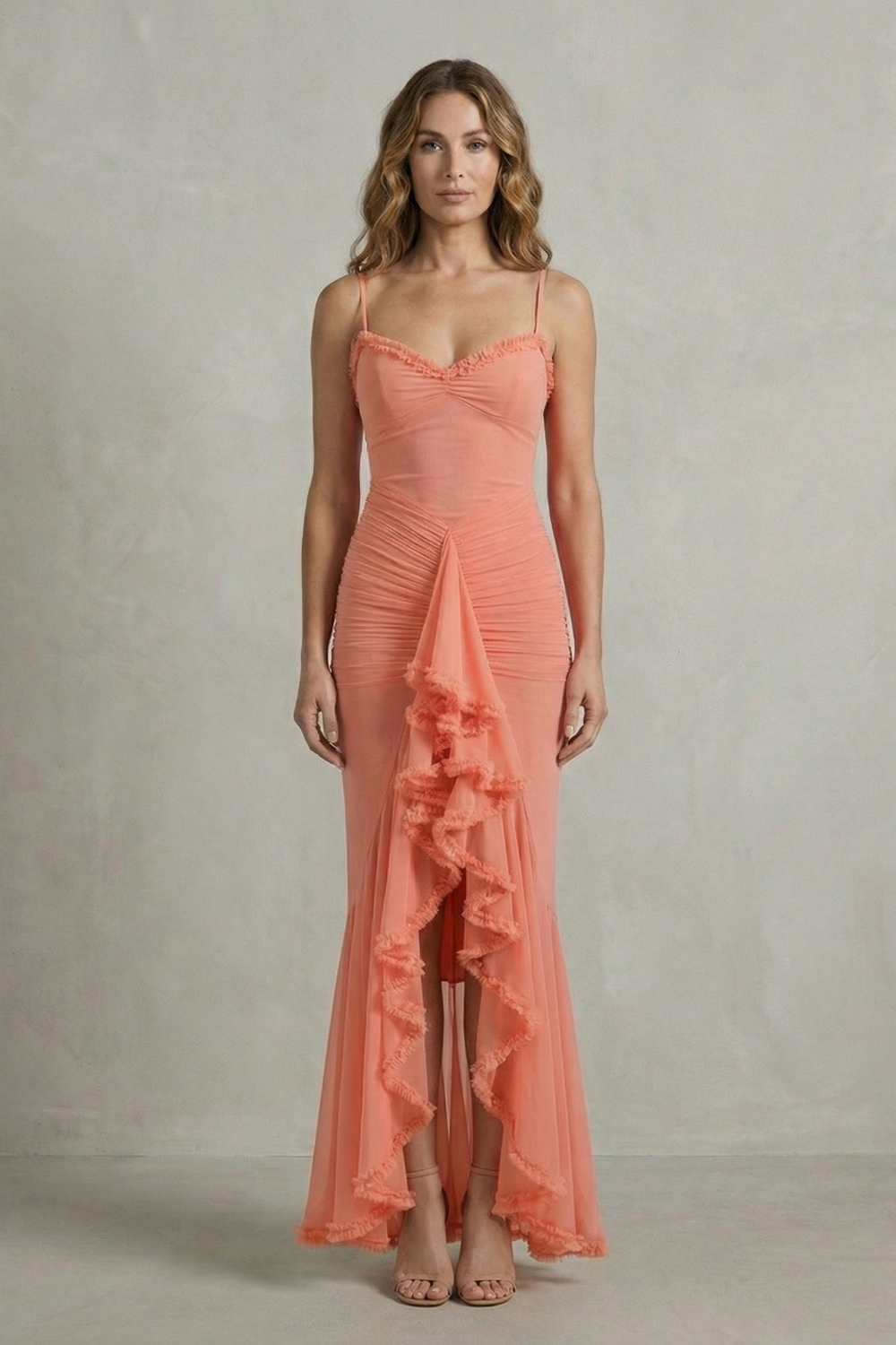 Phoebe – Feminine ruffle allure – Sleeveless high low maxi dress
