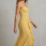 Phoebe – Feminine ruffle allure – Sleeveless high low maxi dress