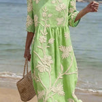 VESTIDO DE PLAYA CON BORDADO FLORAL – FRESCURA NATURAL