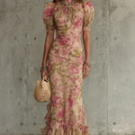Roselique – Romantic floral silhouette – Maxi dress