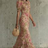 Roselique – Romantic floral silhouette – Maxi dress