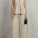 Rosélune – Soft ruffle elegance – Top and trouser set