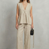 Rosélune – Soft ruffle elegance – Top and trouser set