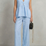 Rosélune – Soft ruffle elegance – Top and trouser set
