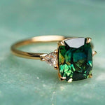 ANILLO VERDE CIRCONA EN ORO