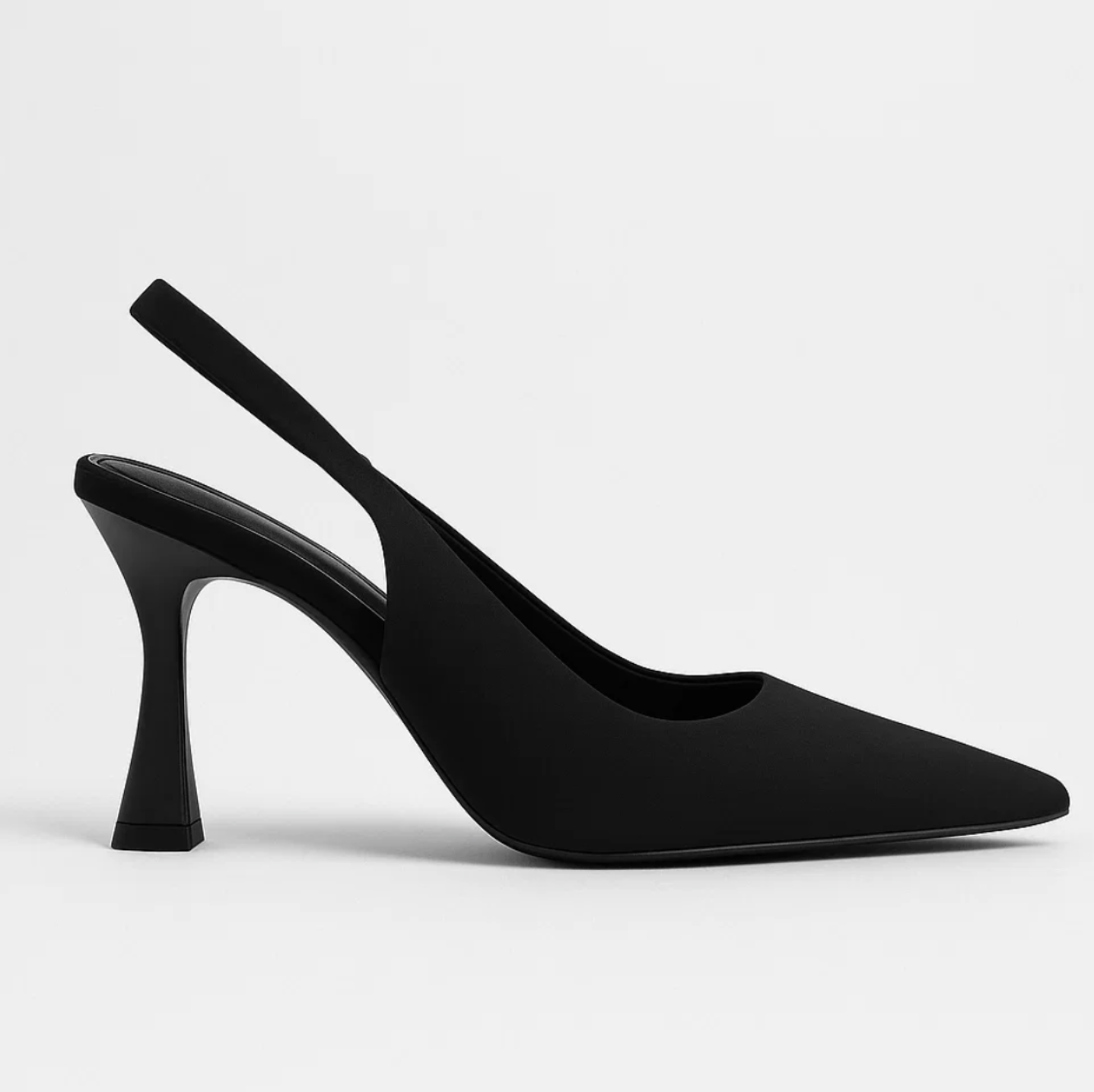 SALONES SLINGBACK CON TACÓN CURVADO