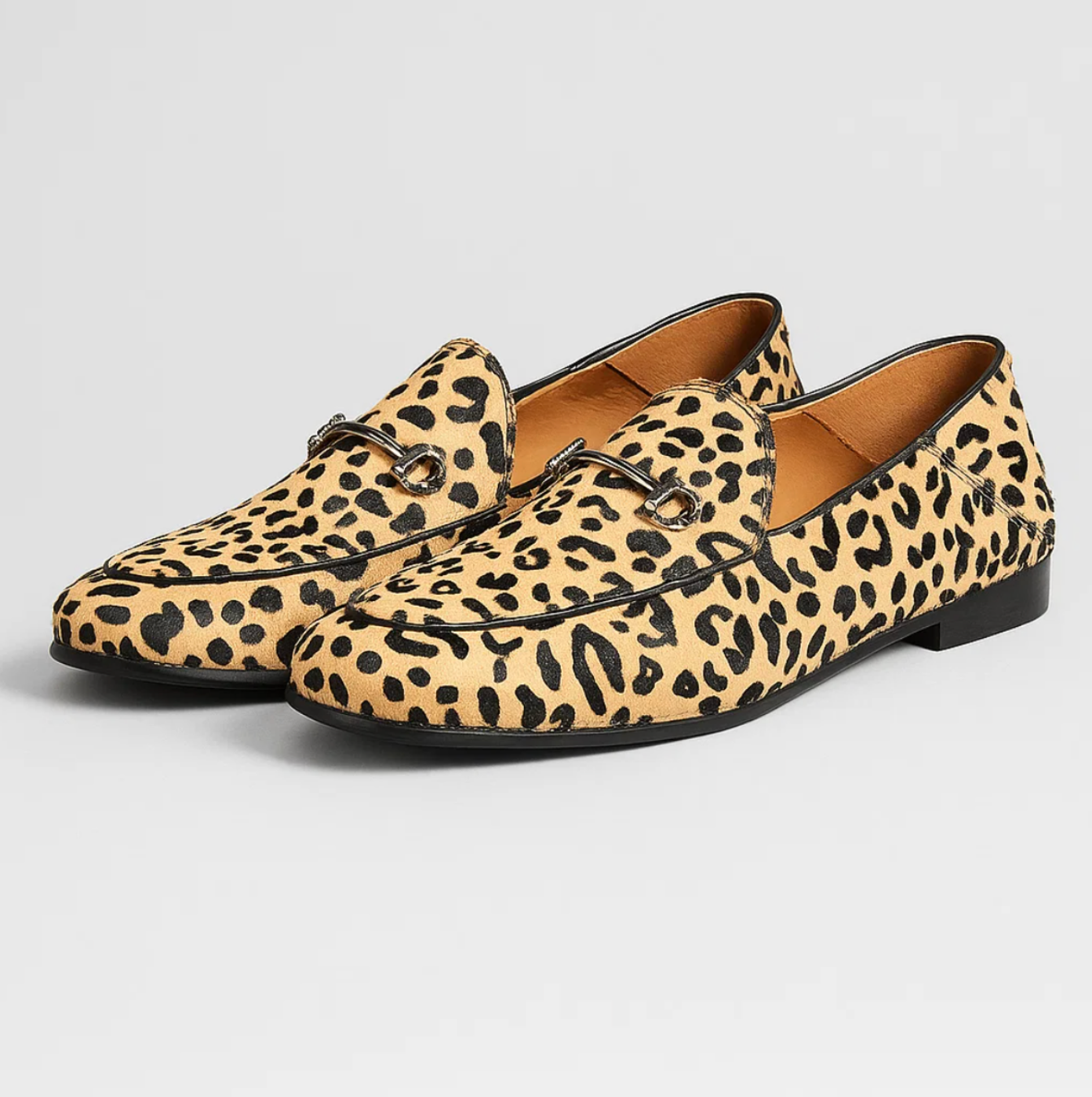 MOCASINES CON DISEÑO ÉLITE Y ELEGANCIA CONTEMPORÁNEA