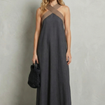 Seravelle – Cross-halter elegance – Maxi dress