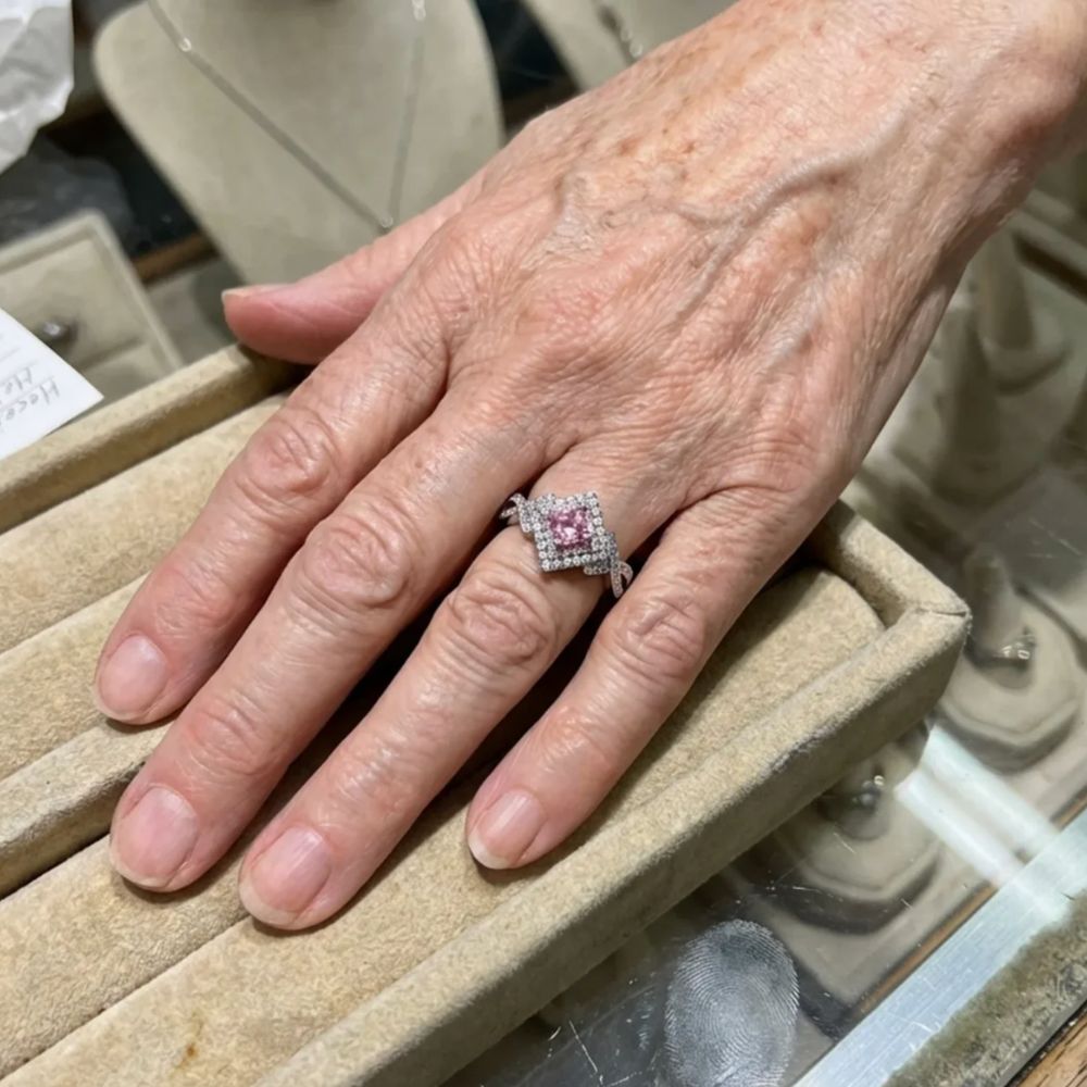 ANILLO ALTA COSTURA PAVÉ CUADRADO