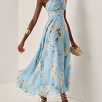 Vestido longo azul claro floral plissado em chiffon com um ombro só