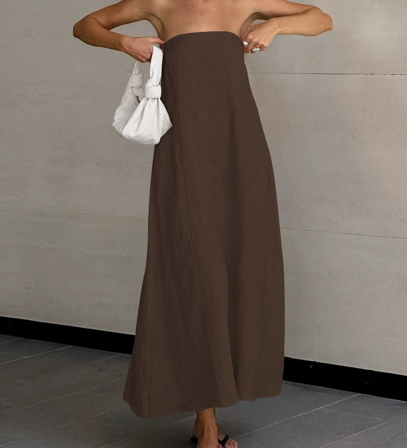 Vestido longo de linho sem alças e corte em A