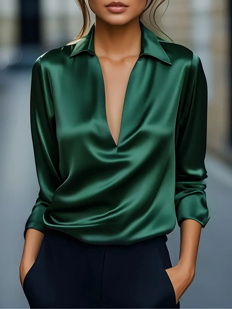 CAMISA CASUAL DE SATÉN LISO CON CUELLO EN V Y MANGA LARGA