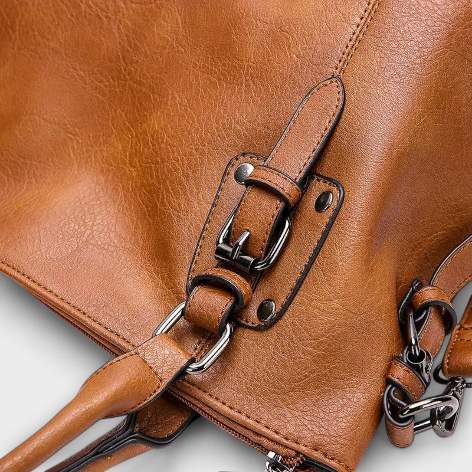 BOLSO DE HOMBRO DE CUERO ATEMPORAL CON DISEÑO CLÁSICO - VALERINA MARBELLA