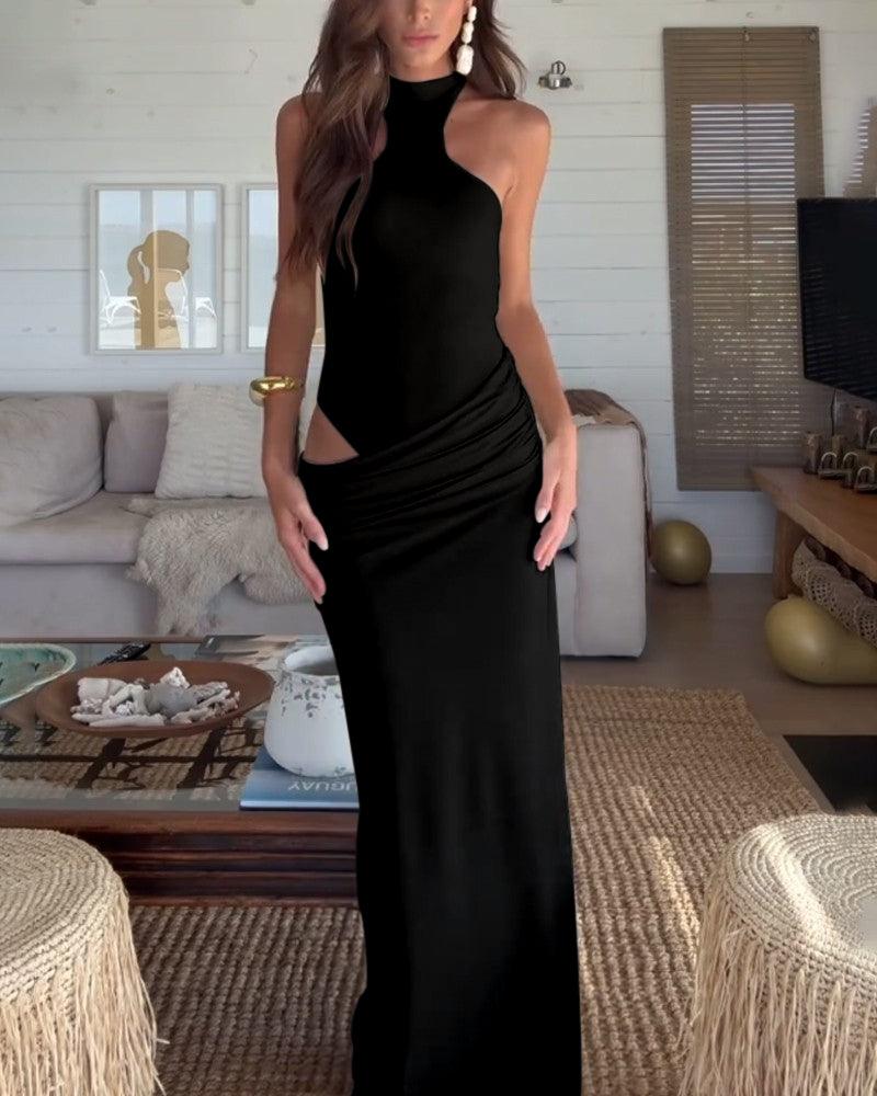Vestido sexy sem mangas com recortes