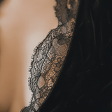 VESTIDO CORTO BODYCON DE TERCIOPELO - VALERINA MARBELLA