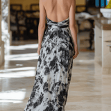 VESTIDO LARGO CON ESTAMPADO TINTA EN BLANCO Y NEGRO - VALERINA MARBELLA
