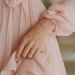 VESTIDO MINI DE GASA ROSA BLUSH CON DETALLES DE ENCAJE - VALERINA MARBELLA