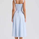 VESTIDO CON DETALLE DE CORSET Y CINTURA MARCADA