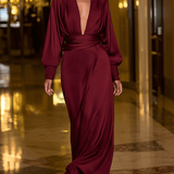 VESTIDO LARGO DE SATÉN JACQUARD BURDEOS CON ESCOTE EN V - VALERINA MARBELLA
