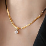 COLLAR ELEGANTE STRASS COLGANTE | ORO