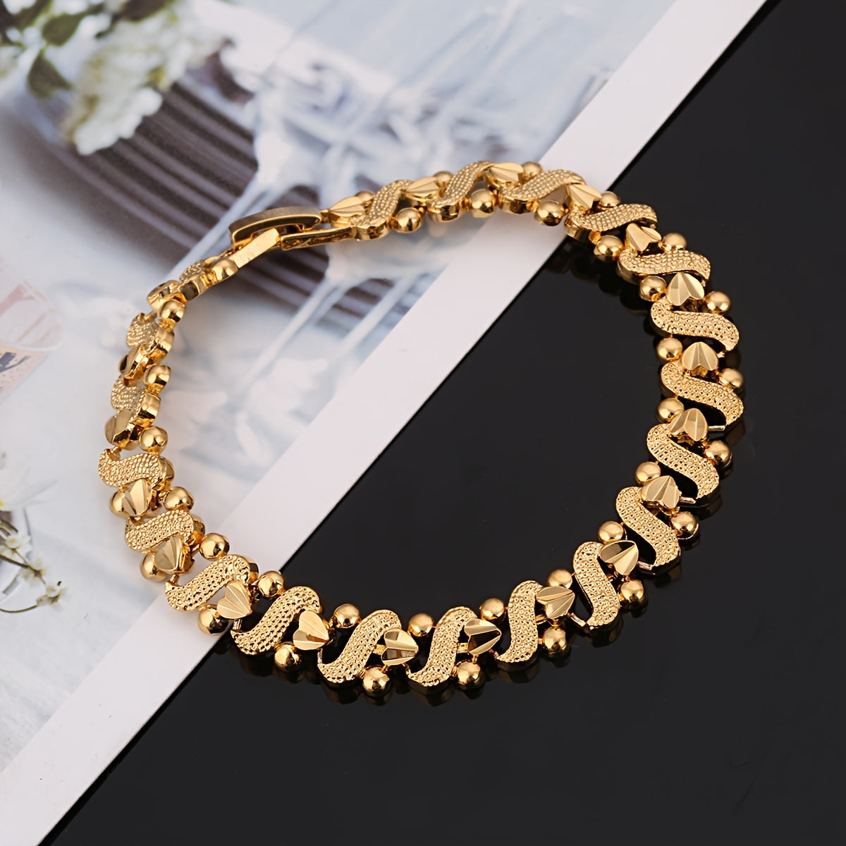 PULSERA LILY ORNÉ VAGUE | ORO