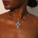 COLLAR BOHEMIO VIBRANT COLORÉ TURQUESA CRUZ COLGANTE