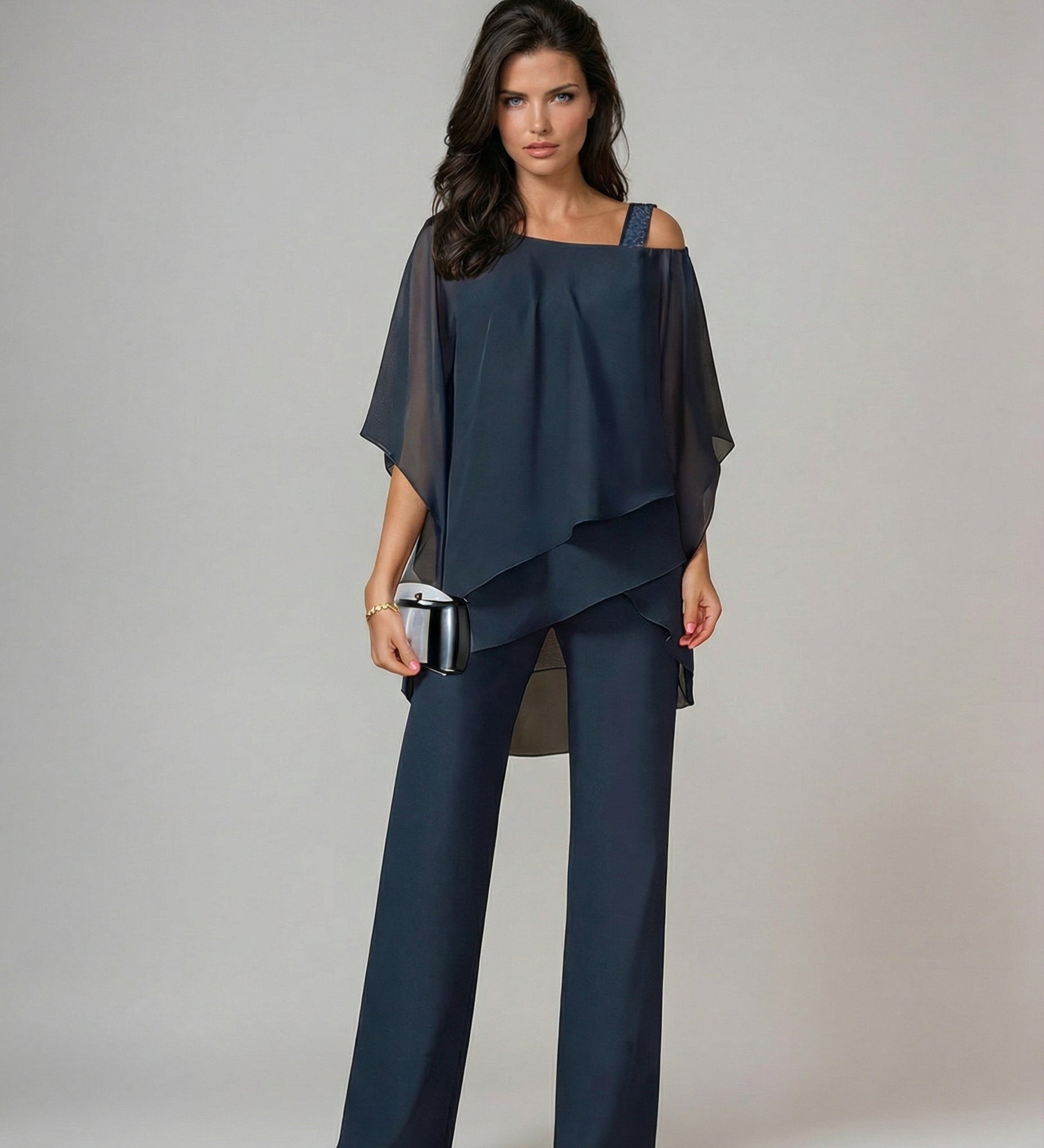 ENSEMBLE ÉLÉGANT QUI SUBLIME SANS EFFORT