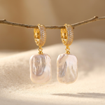 PENDIENTES BAROQUE PERLA ORO GOTA