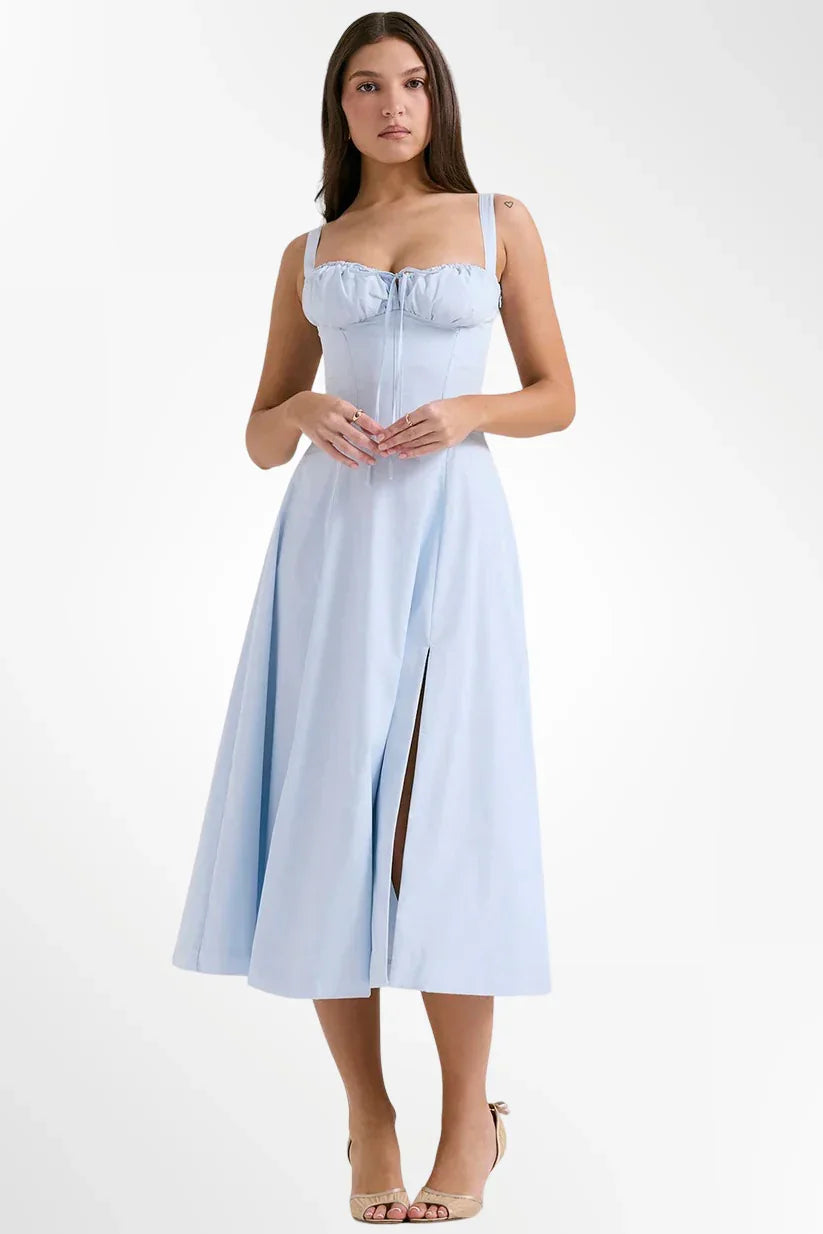 VESTIDO CON DETALLE DE CORSET Y CINTURA MARCADA