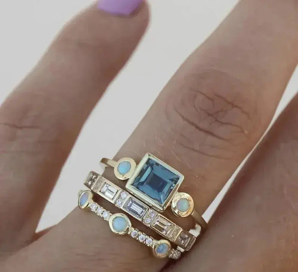 ANILLO VINTAGE AZUL CRISTAL